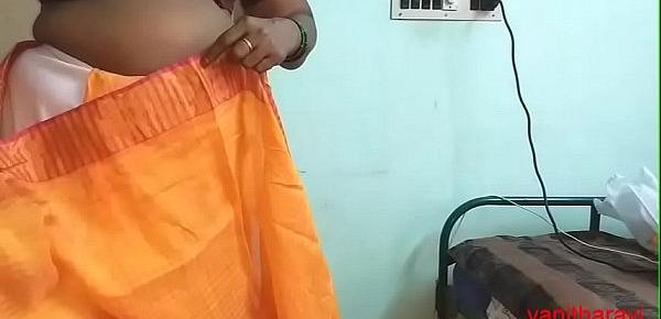  desi Indian  tamil aunty telugu aunty kannada aunty  malayalam aunty Kerala aunty hindi bhabhi horny cheating wife vanitha wearing saree showing big boobs and shaved pussy Aunty Changing Dress ready for party and Making Video